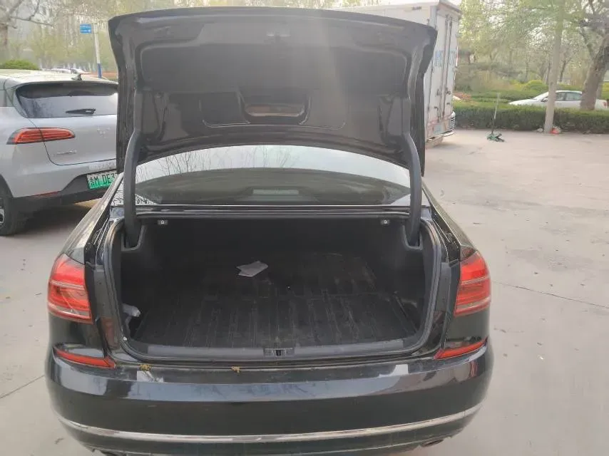 2016 Volkswagen Passat 1.8T 180HP L4 7DCT,autocango,china used car exporter,china ev exporter,chinese used car exporter,chinese used ev exporter