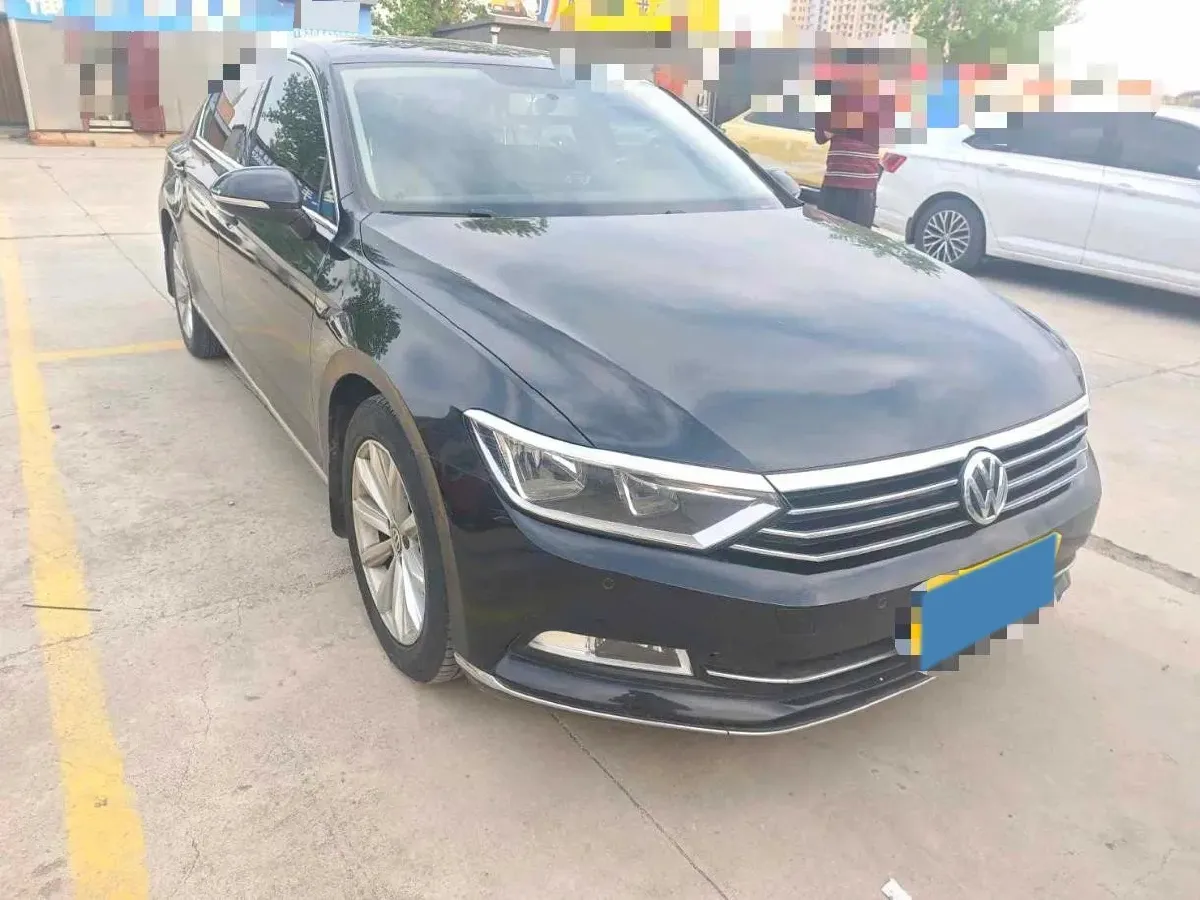 2018 Volkswagen Magotan 1.8T 180HP L4 7DCT,autocango,china used car exporter,china ev exporter,chinese used car exporter,chinese used ev exporter