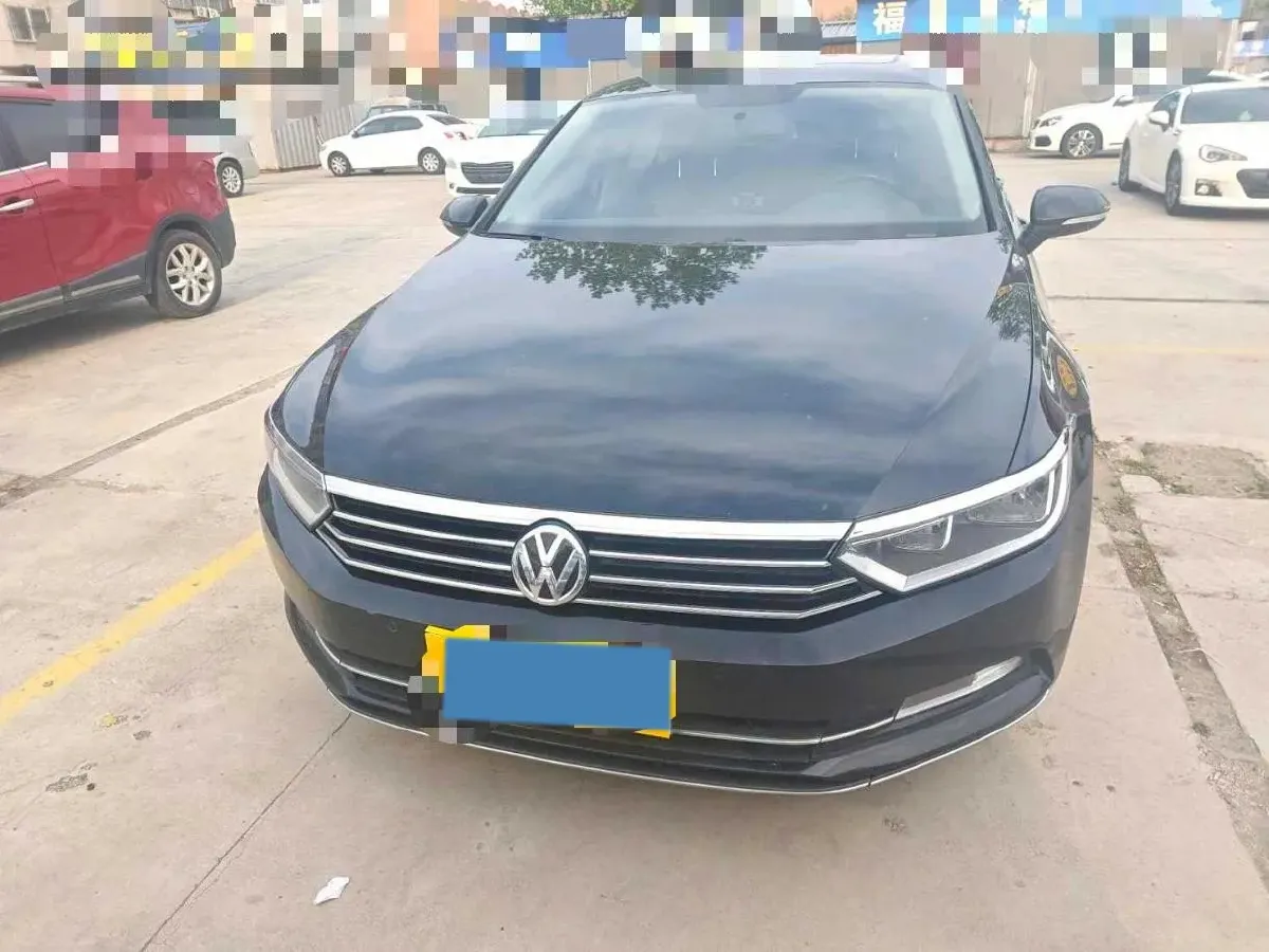2018 Volkswagen Magotan 1.8T 180HP L4 7DCT,autocango,china used car exporter,china ev exporter,chinese used car exporter,chinese used ev exporter