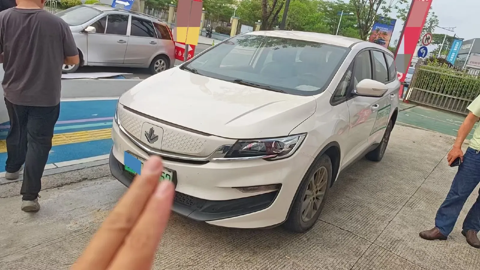 2021 LiFan Maple 80v BEV 53KWH,autocango,china used car exporter,china ev exporter,chinese used car exporter,chinese used ev exporter