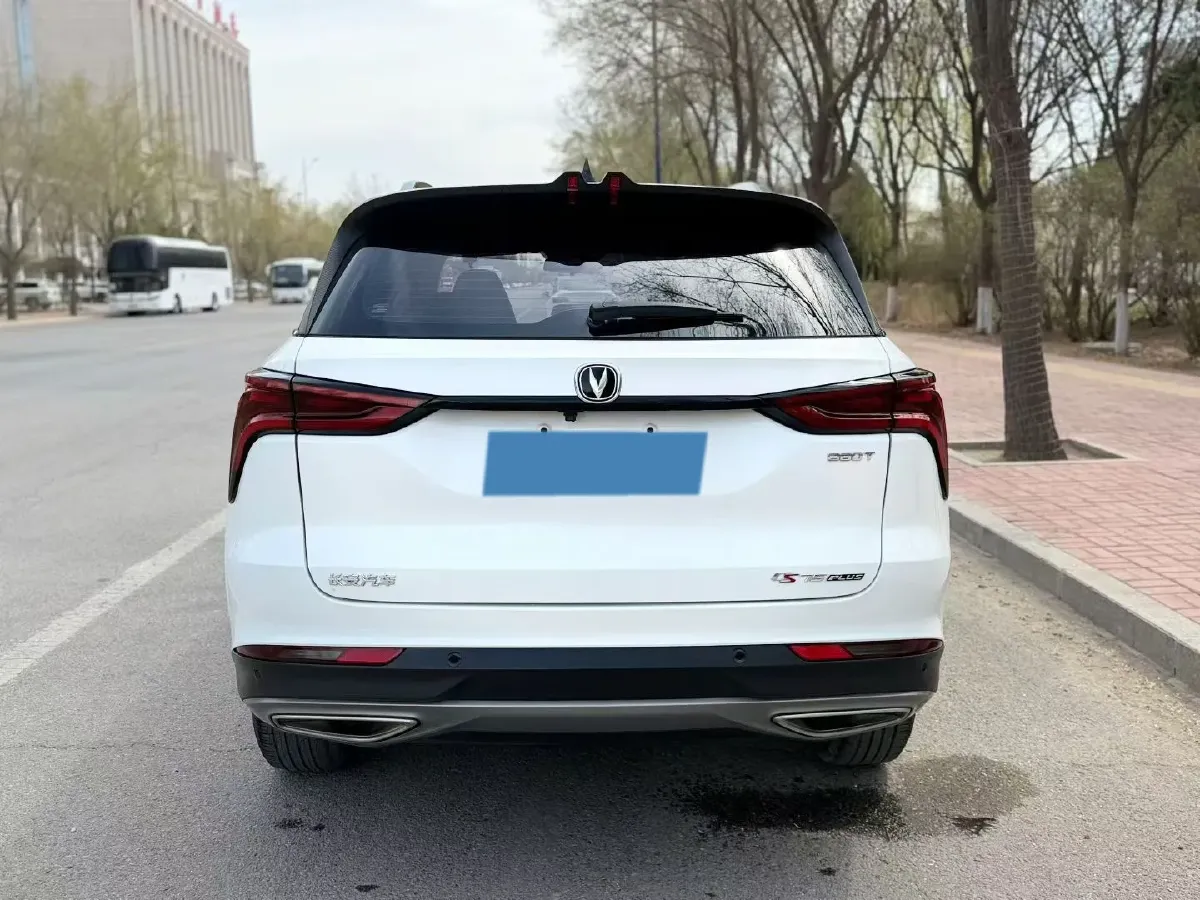 2022 ChangAn CS75 1.5T 180HP L4 7DCT,autocango,china used car exporter,china ev exporter,chinese used car exporter,chinese used ev exporter