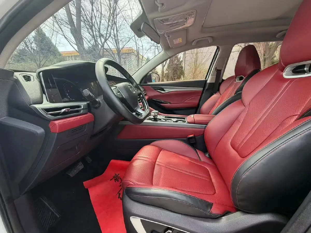 2022 ChangAn CS75 1.5T 180HP L4 7DCT,autocango,china used car exporter,china ev exporter,chinese used car exporter,chinese used ev exporter