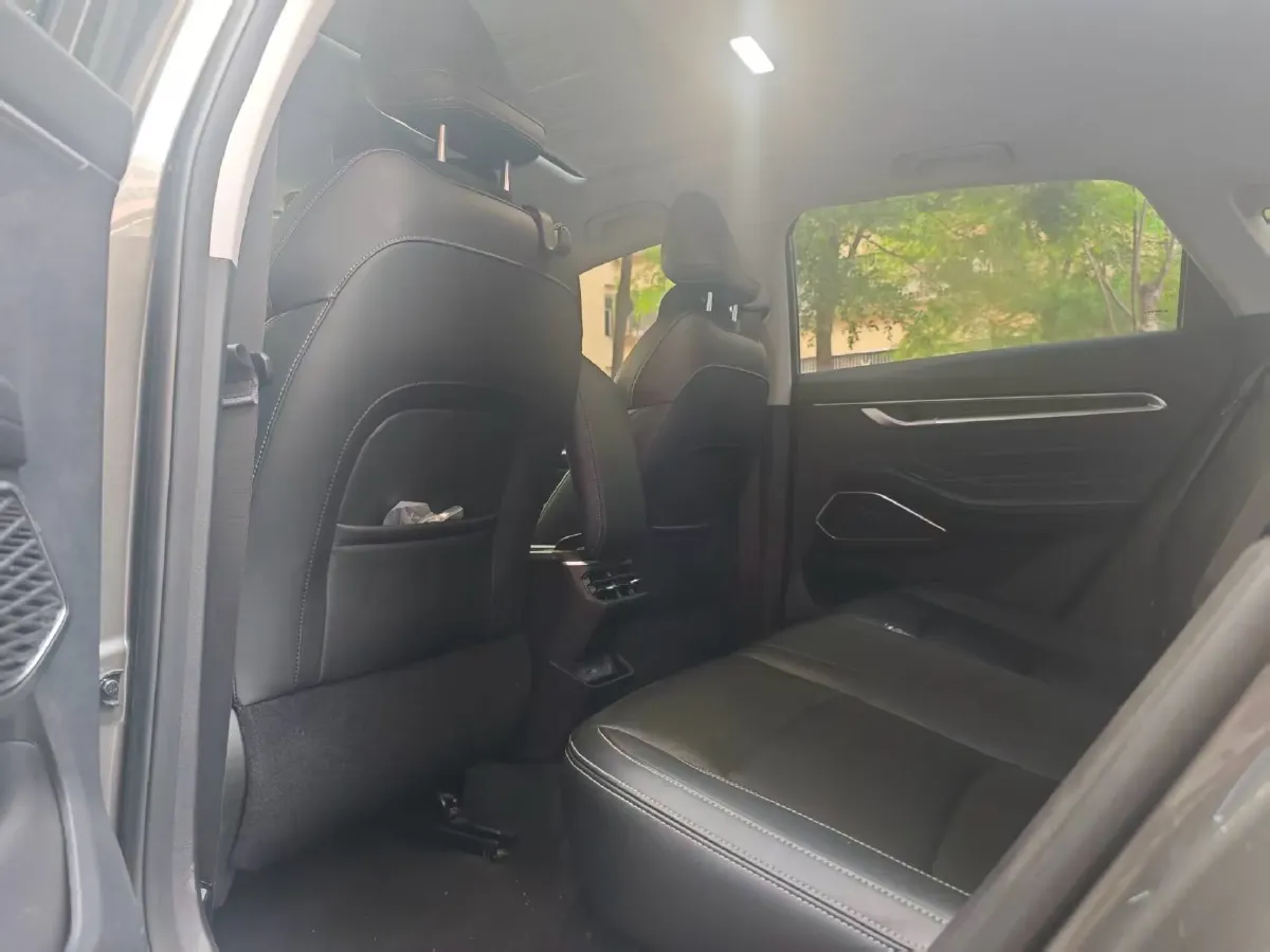 2022 Geely Emgrand 1.5L 114HP L4 CVT,autocango,china used car exporter,china ev exporter,chinese used car exporter,chinese used ev exporter