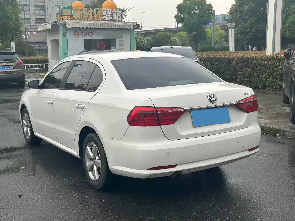 2013 Volkswagen Lavida 1.6L 110HP L4 6AT,autocango,china used car exporter,china ev exporter,chinese used car exporter,chinese used ev exporter