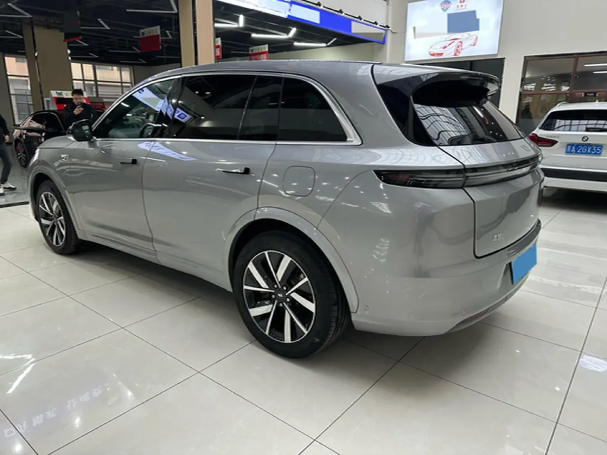 2023 Li L7 Range Extended 154HP REEV 40.9KWH,autocango,china used car exporter,china ev exporter,chinese used car exporter,chinese used ev exporter