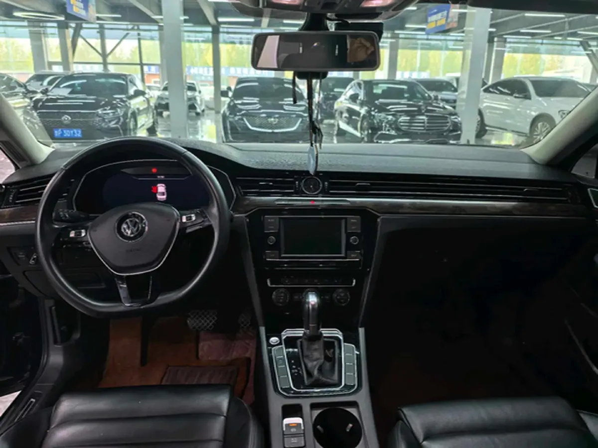 2019 Chevrolet Malibu XL 2.0T 241HP L4 9AT,autocango,china used car exporter,china ev exporter,chinese used car exporter,chinese used ev exporter