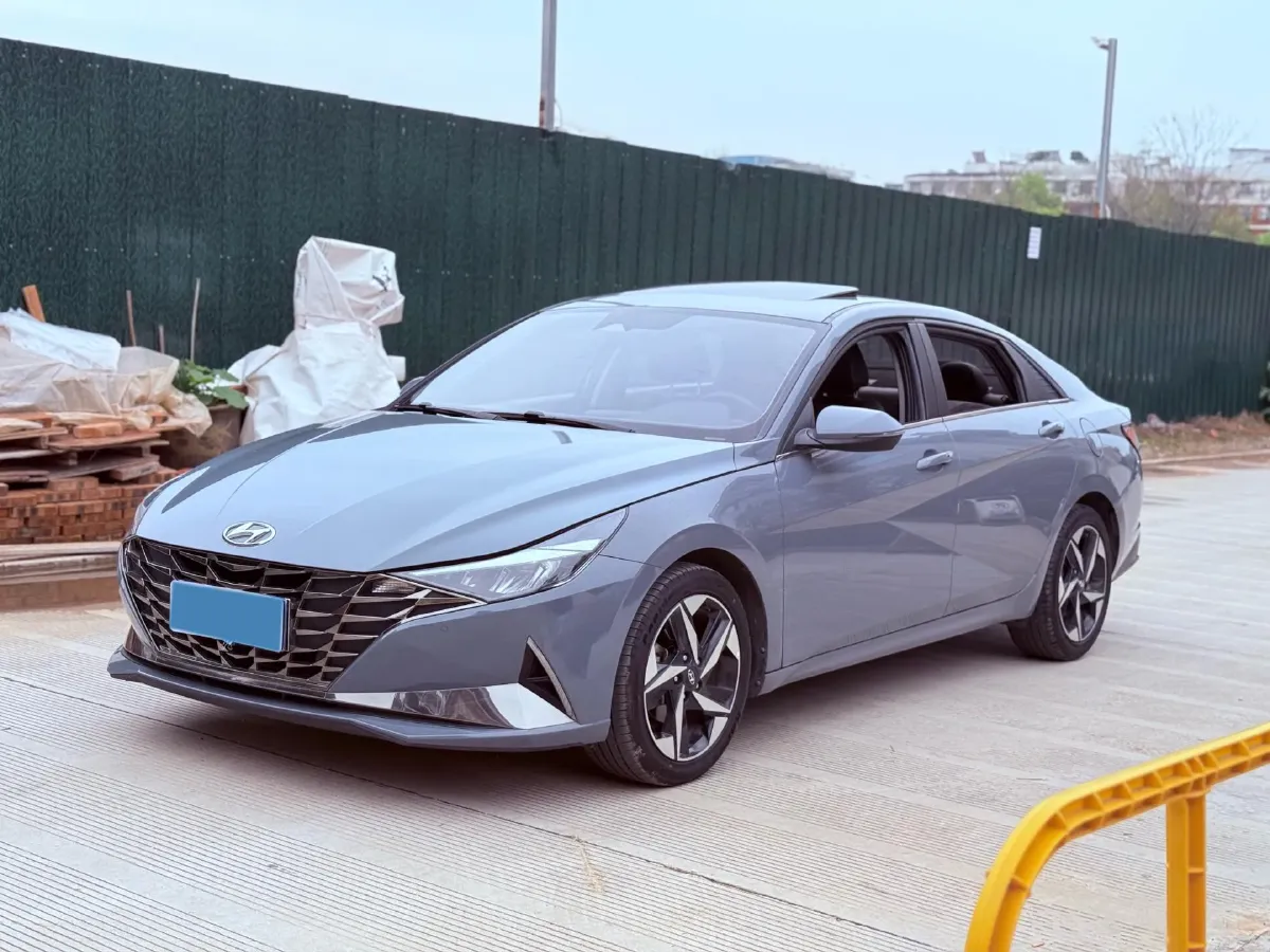 2021 Hyundai Elantra 1.5L 115HP L4 CVT,autocango,china used car exporter,china ev exporter,chinese used car exporter,chinese used ev exporter