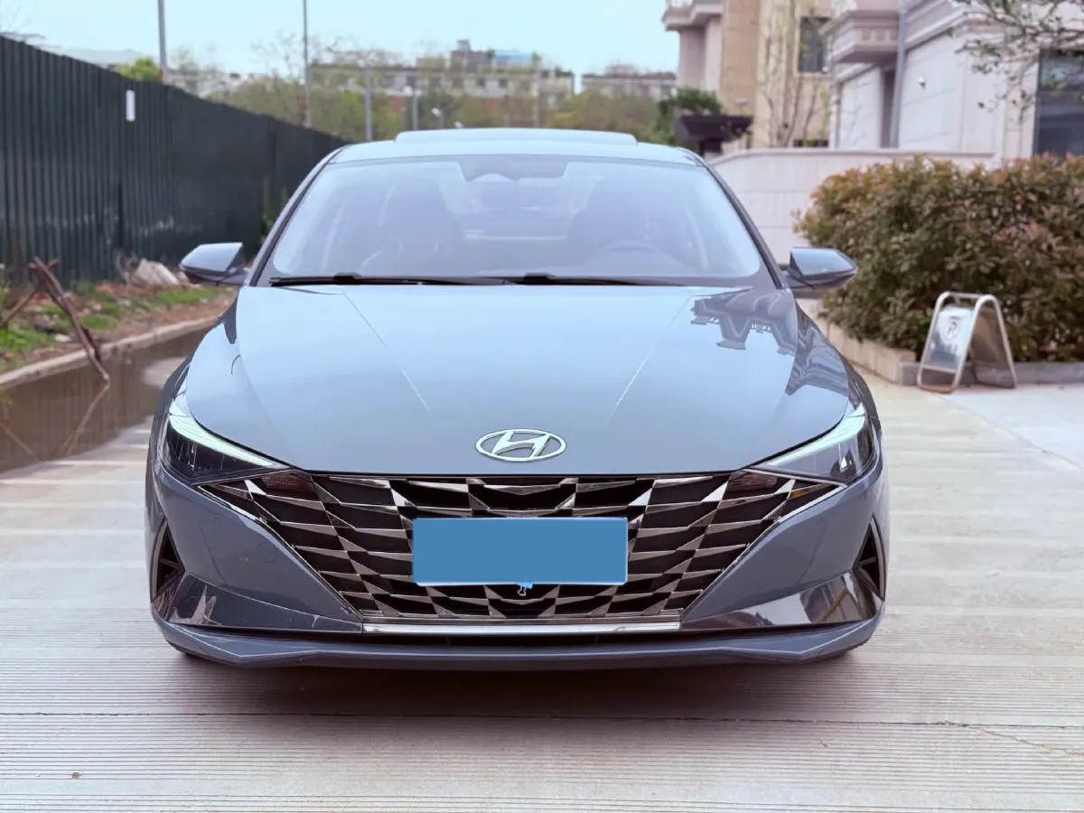 2021 Hyundai Elantra 1.5L 115HP L4 CVT,autocango,china used car exporter,china ev exporter,chinese used car exporter,chinese used ev exporter