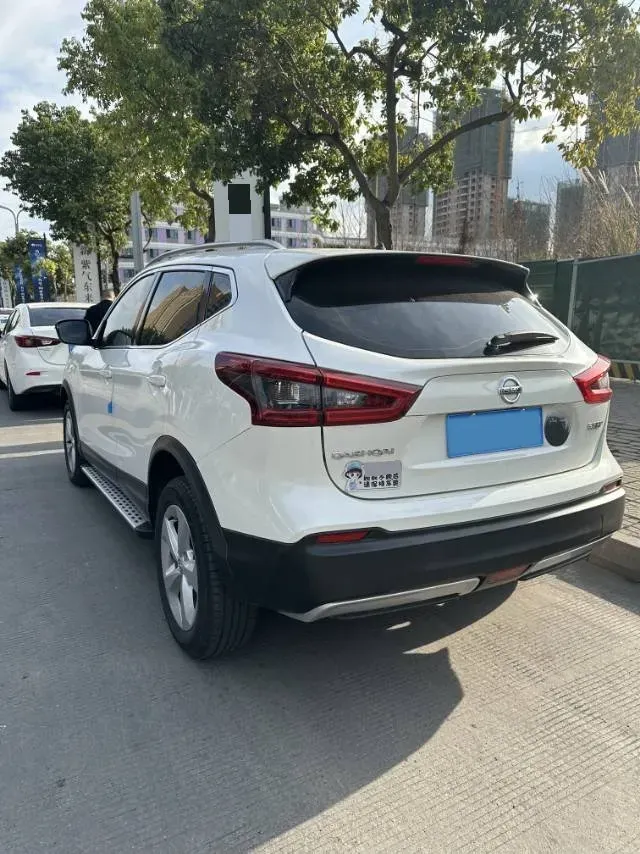 2022 Nissan Qashqai 2.0L 151HP L4 CVT,autocango,china used car exporter,china ev exporter,chinese used car exporter,chinese used ev exporter