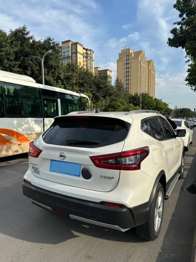 2022 Nissan Qashqai 2.0L 151HP L4 CVT,autocango,china used car exporter,china ev exporter,chinese used car exporter,chinese used ev exporter