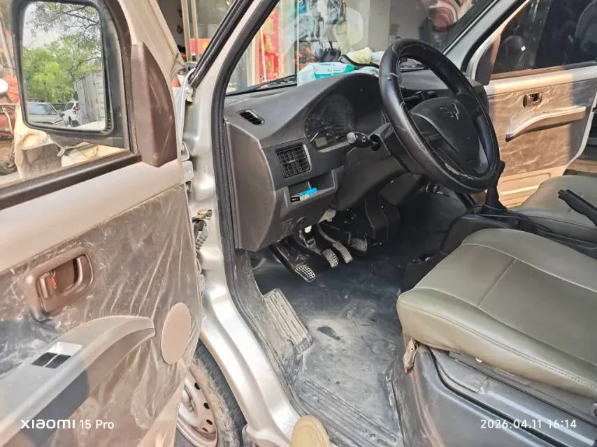 2021 WuLing RongGuang 1.5L 99HP L4 5MT,autocango,china used car exporter,china ev exporter,chinese used car exporter,chinese used ev exporter