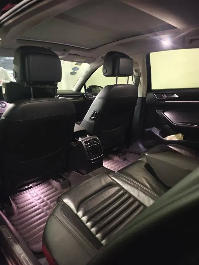 2019 Volkswagen Magotan 2.0T 186HP L4 7DCT,autocango,china used car exporter,china ev exporter,chinese used car exporter,chinese used ev exporter