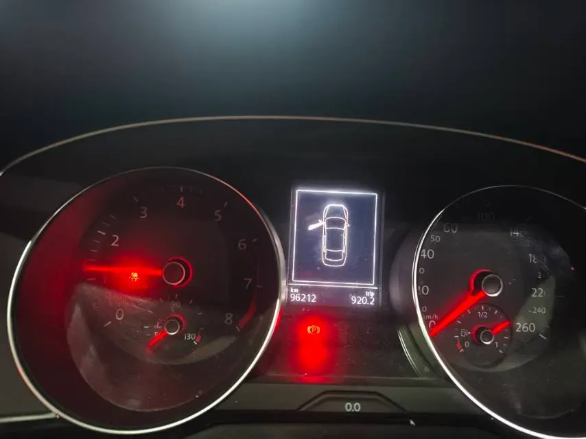 2019 Volkswagen Magotan 2.0T 186HP L4 7DCT,autocango,china used car exporter,china ev exporter,chinese used car exporter,chinese used ev exporter