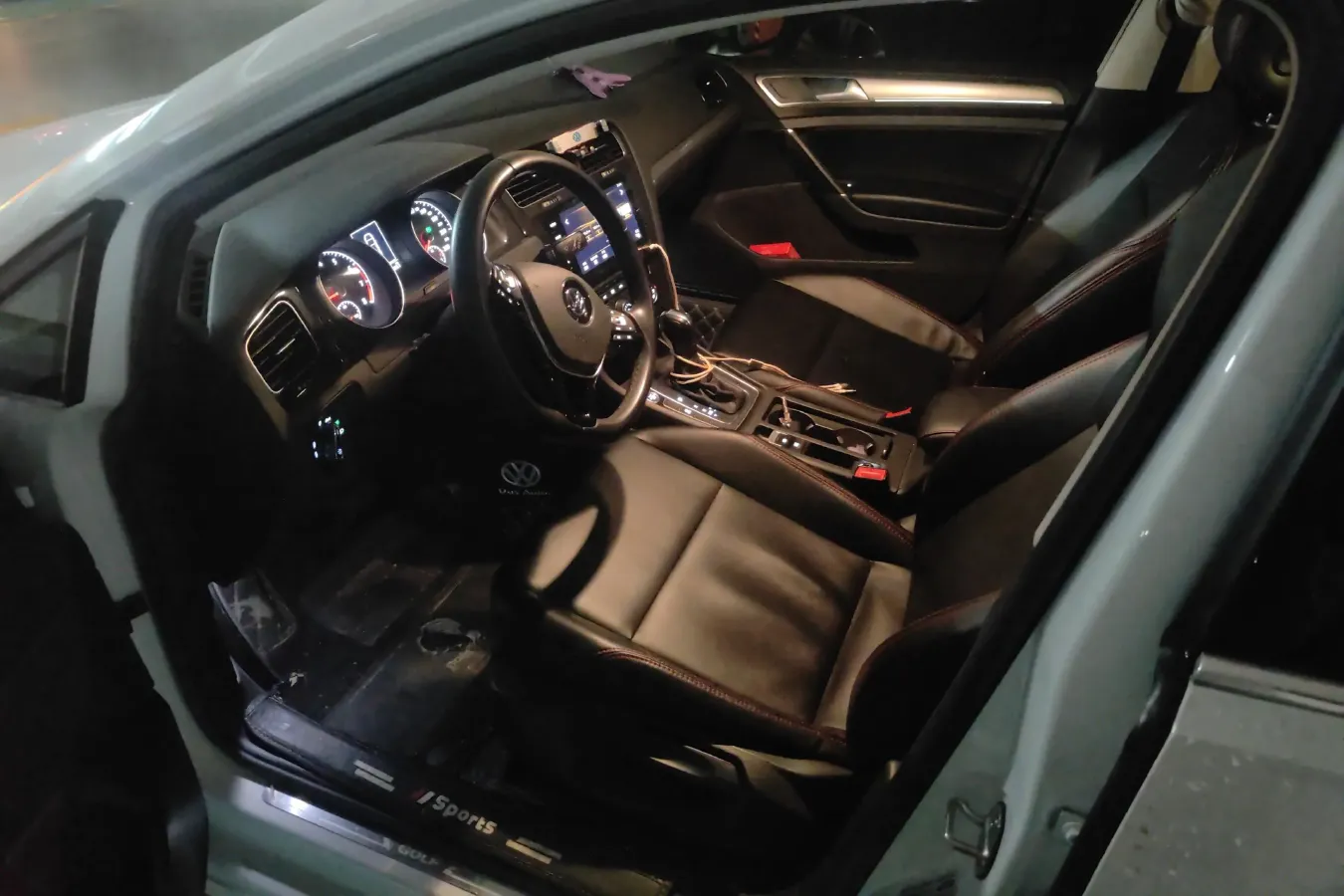 2020 Volkswagen Golf 1.2T 116HP L4 7DCT,autocango,china used car exporter,china ev exporter,chinese used car exporter,chinese used ev exporter