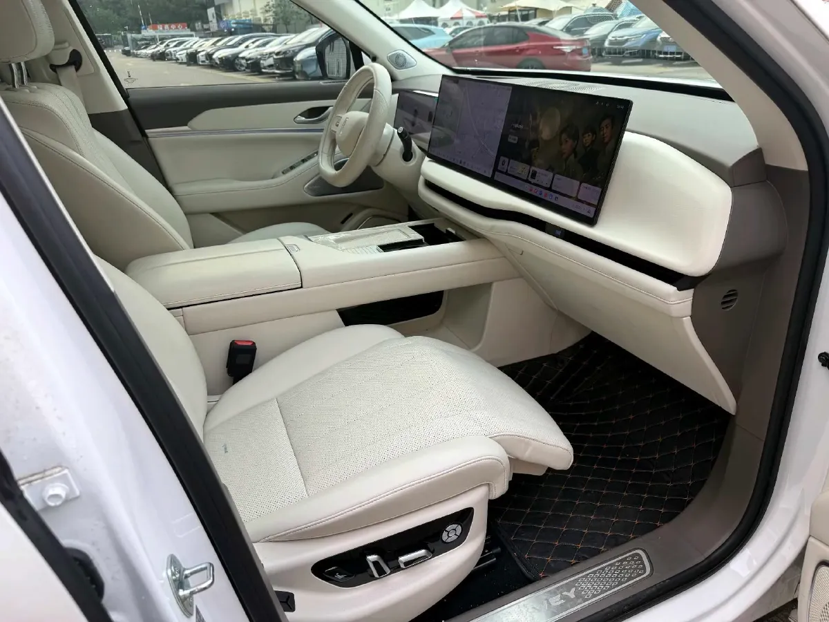 2025 WEY BlueMountain 1.5T 170HP L4 4DHT PHEV 44.5KWH,autocango,china used car exporter,china ev exporter,chinese used car exporter,chinese used ev exporter