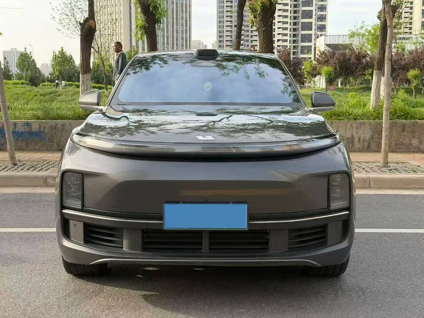 2022 Li L9 Range Extended 154HP REEV 42.6KWH,autocango,china used car exporter,china ev exporter,chinese used car exporter,chinese used ev exporter