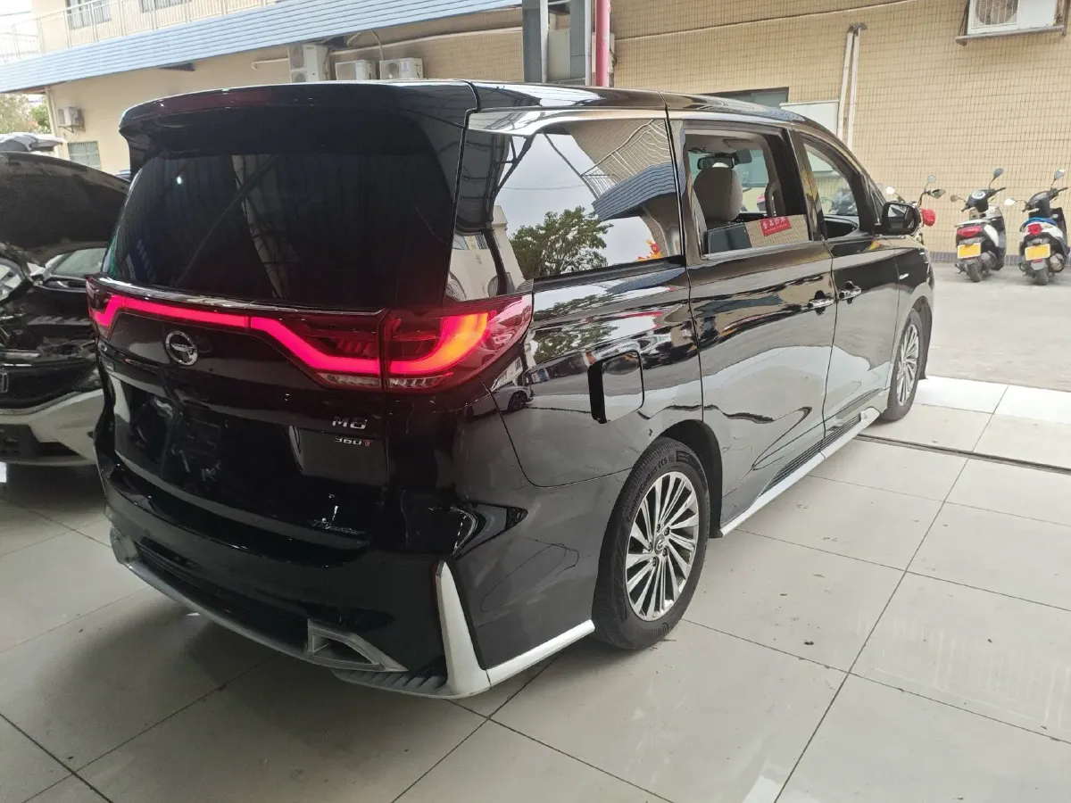 2021 GAC Trumpchi M8 2.0T 252HP L4 8AT,autocango,china used car exporter,china ev exporter,chinese used car exporter,chinese used ev exporter
