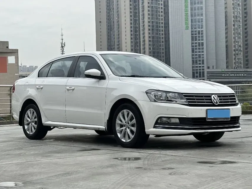 2015 Volkswagen Lavida 1.6L 110HP L4 6AT,autocango,china used car exporter,china ev exporter,chinese used car exporter,chinese used ev exporter