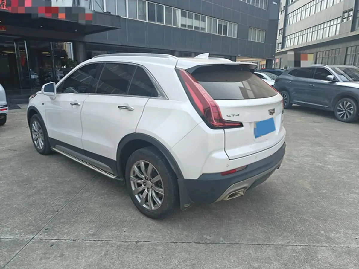 2020 Cadillac XT4 2.0T 241HP L4 9AT,autocango,china used car exporter,china ev exporter,chinese used car exporter,chinese used ev exporter