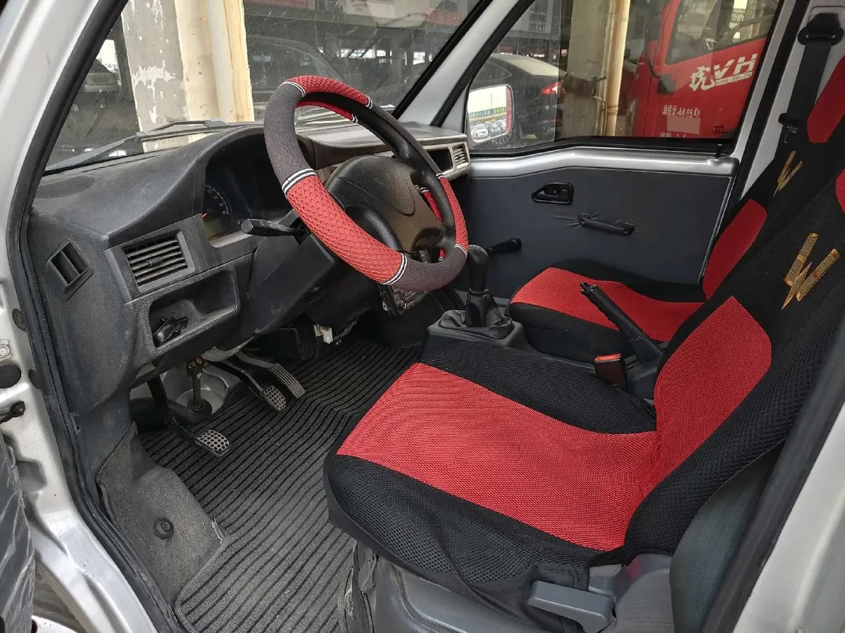 2020 WuLing ZhiGuang Mini Truck 1.2L 76HP L4 5MT,autocango,china used car exporter,china ev exporter,chinese used car exporter,chinese used ev exporter