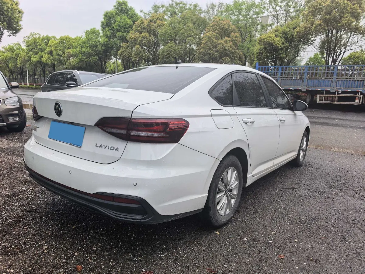 2023 Volkswagen Lavida 1.5L 113HP L4 6AT,autocango,china used car exporter,china ev exporter,chinese used car exporter,chinese used ev exporter