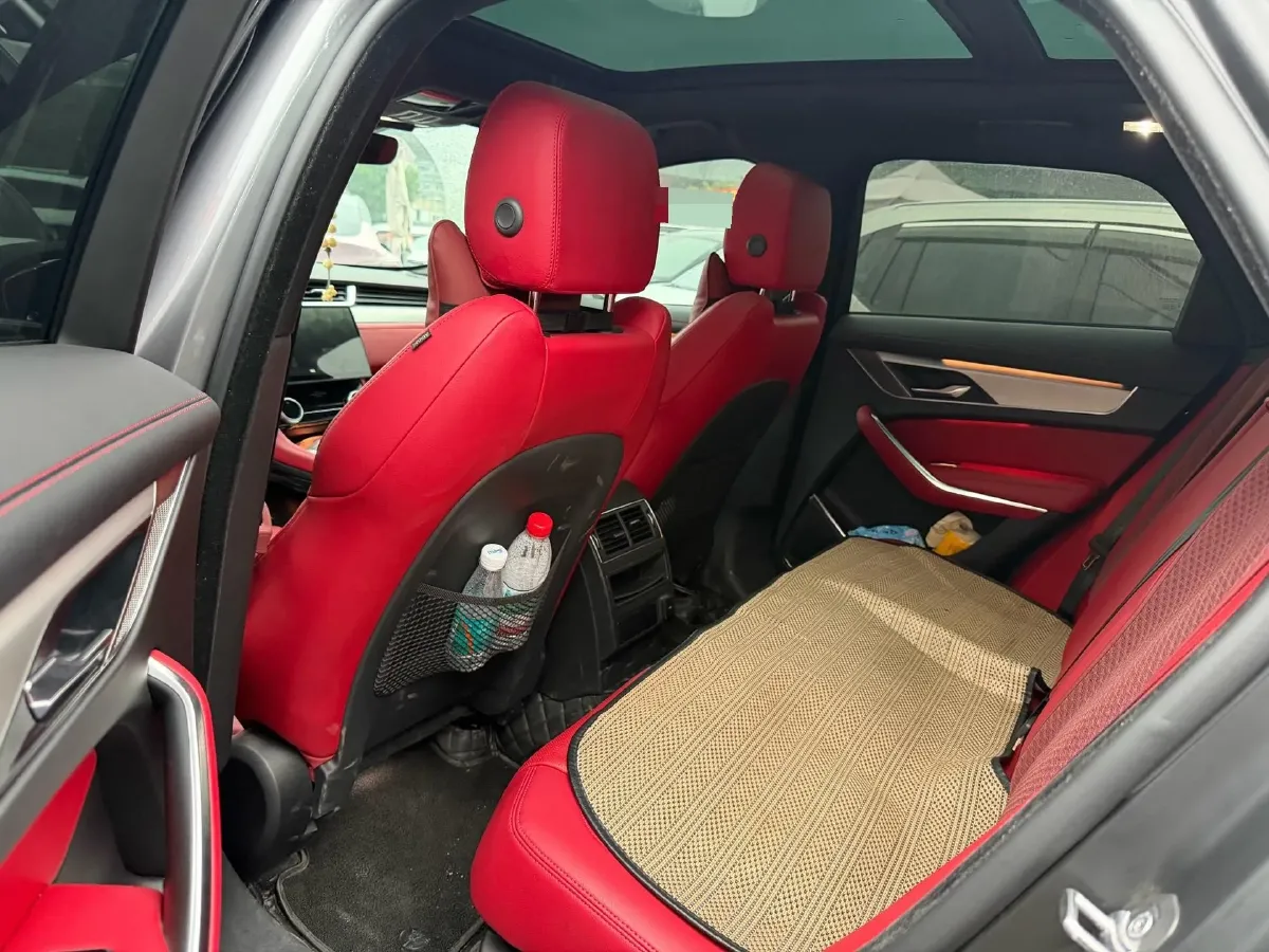 2022 Jaguar F-PACE 2.0T 250HP L4 8AT,autocango,china used car exporter,china ev exporter,chinese used car exporter,chinese used ev exporter