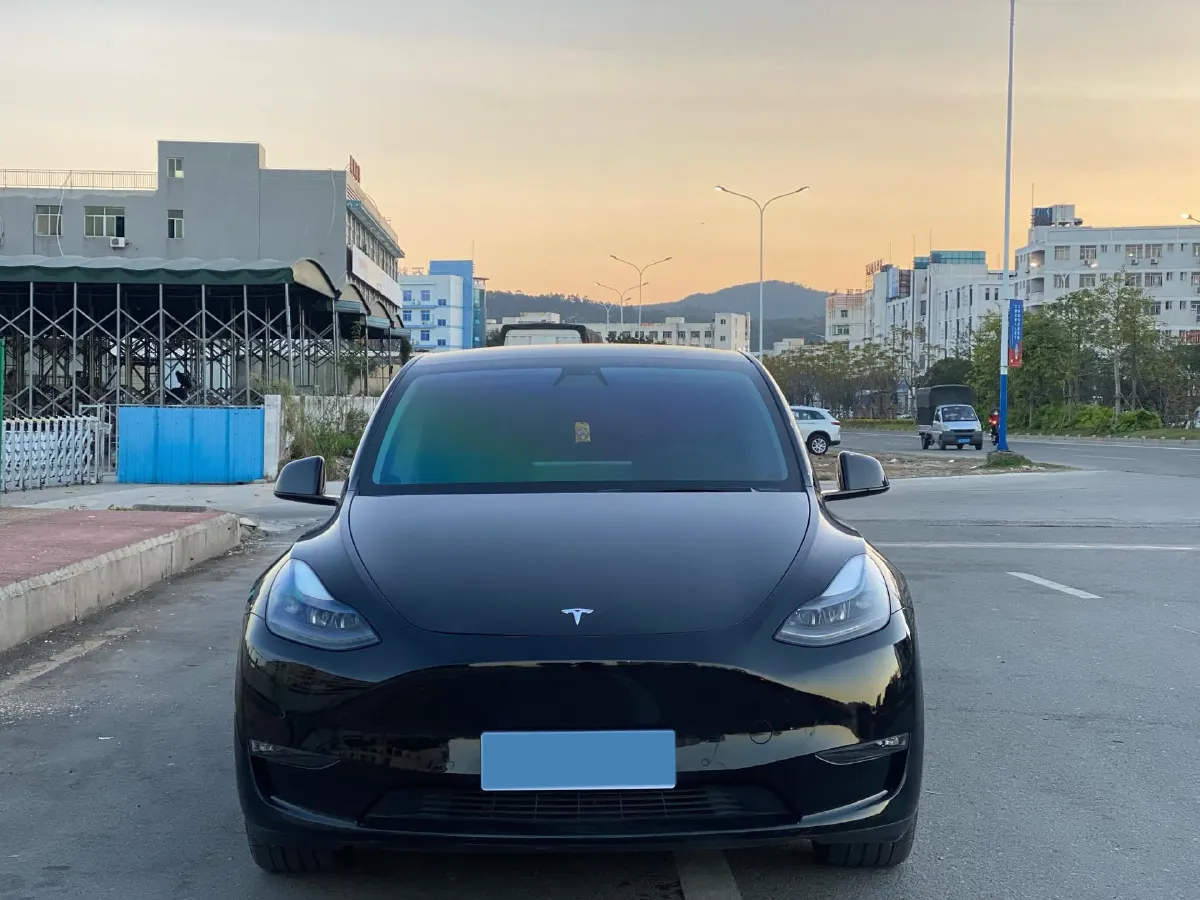 2024 Iveco OuSheng BEV 77.28KWH,autocango,china used car exporter,china ev exporter,chinese used car exporter,chinese used ev exporter