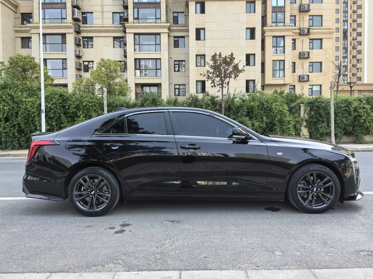 2022 Cadillac CT4 2.0T 237HP L4 8AT,autocango,china used car exporter,china ev exporter,chinese used car exporter,chinese used ev exporter