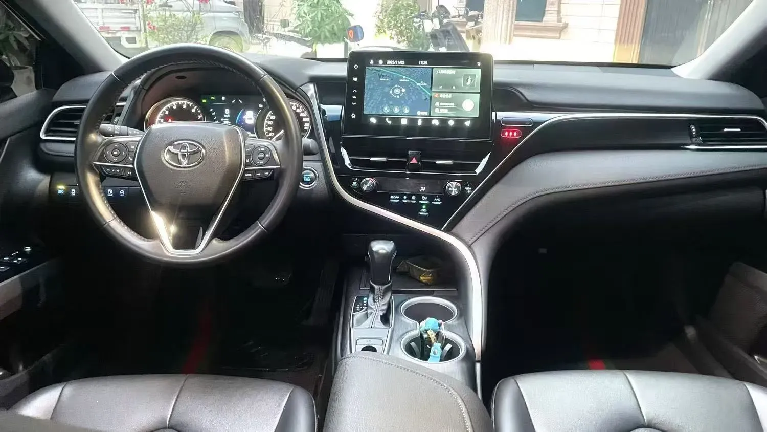 2023 Toyota Camry 2.0L 177HP L4 CVT,autocango,china used car exporter,china ev exporter,chinese used car exporter,chinese used ev exporter