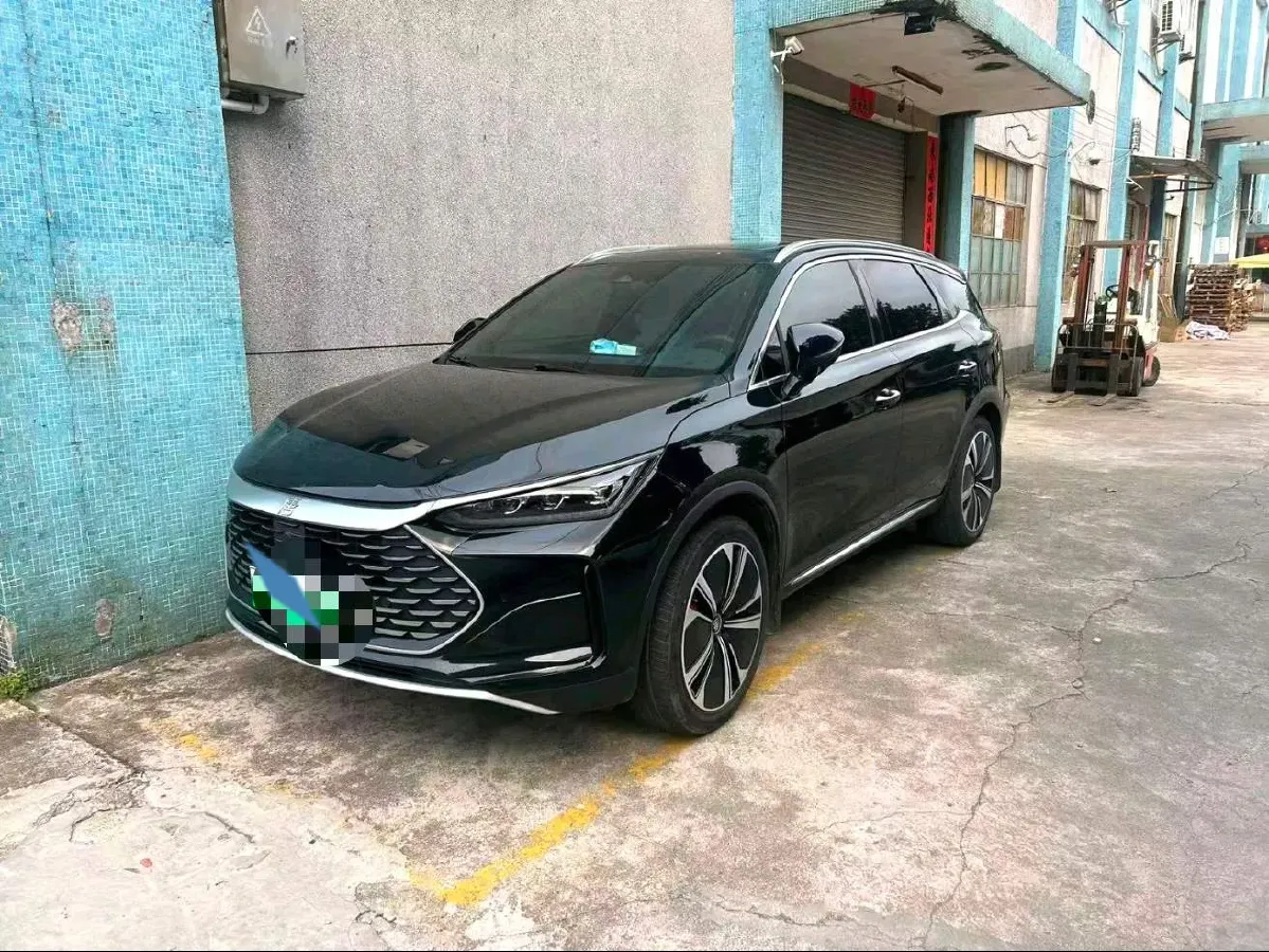 2022 Jeep Grand Commander 2.0T 265HP L4 9AT,autocango,china used car exporter,china ev exporter,chinese used car exporter,chinese used ev exporter