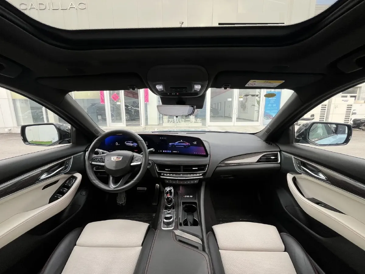 2025 Cadillac CT5 2.0T 237HP L4 10AT,autocango,china used car exporter,china ev exporter,chinese used car exporter,chinese used ev exporter