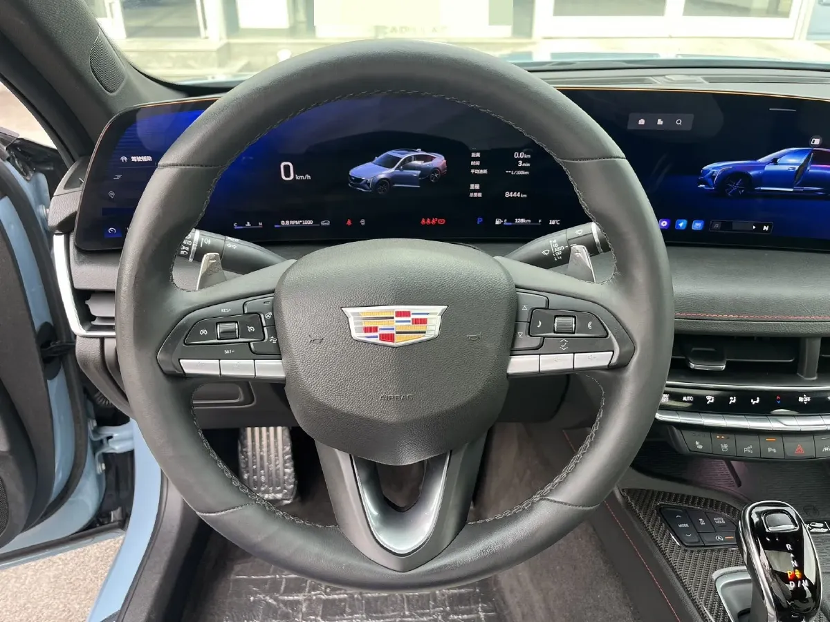 2025 Cadillac CT5 2.0T 237HP L4 10AT,autocango,china used car exporter,china ev exporter,chinese used car exporter,chinese used ev exporter