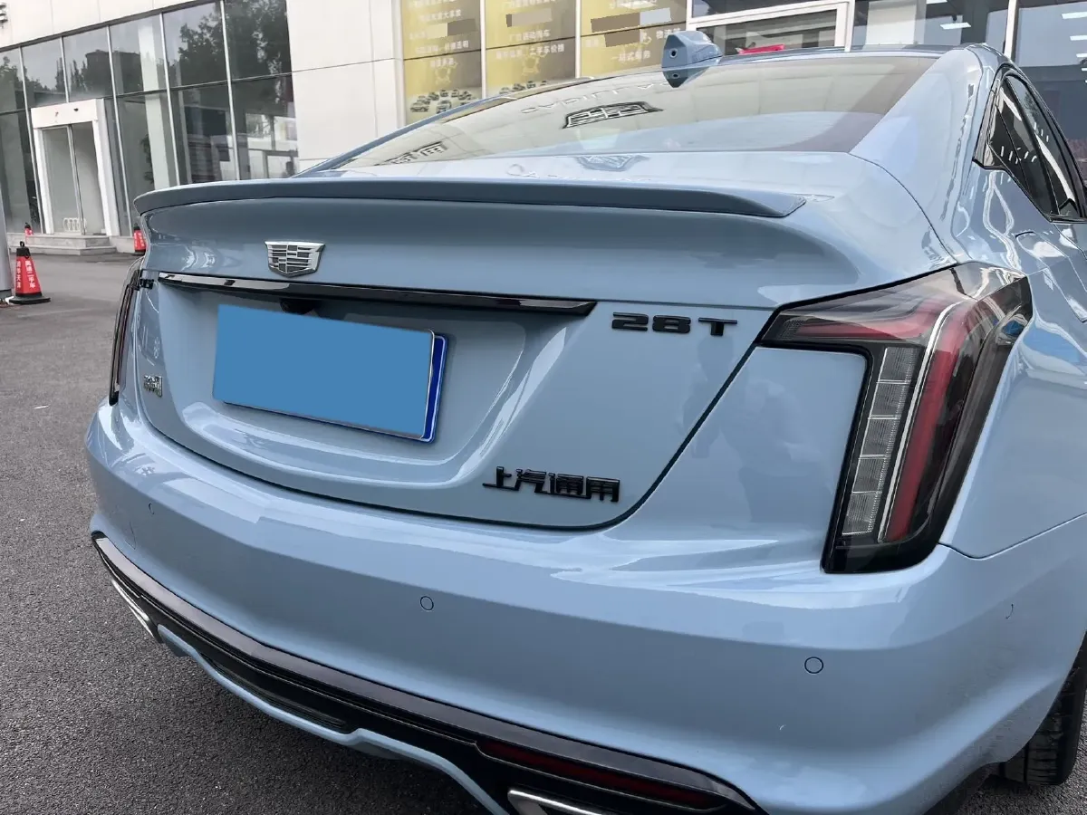 2025 Cadillac CT5 2.0T 237HP L4 10AT,autocango,china used car exporter,china ev exporter,chinese used car exporter,chinese used ev exporter