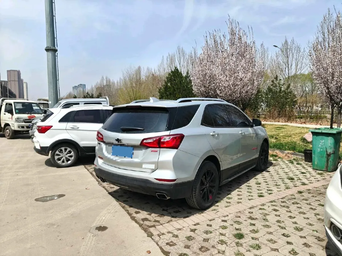 2019 Chevrolet Equinox 2.0T 260HP L4 9AT,autocango,china used car exporter,china ev exporter,chinese used car exporter,chinese used ev exporter