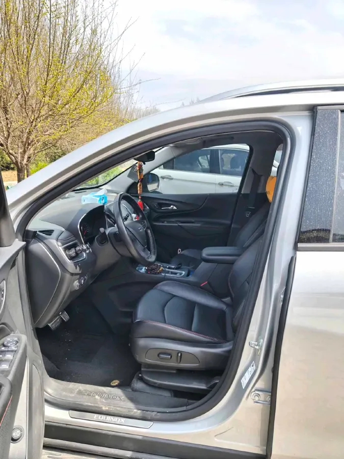 2019 Chevrolet Equinox 2.0T 260HP L4 9AT,autocango,china used car exporter,china ev exporter,chinese used car exporter,chinese used ev exporter