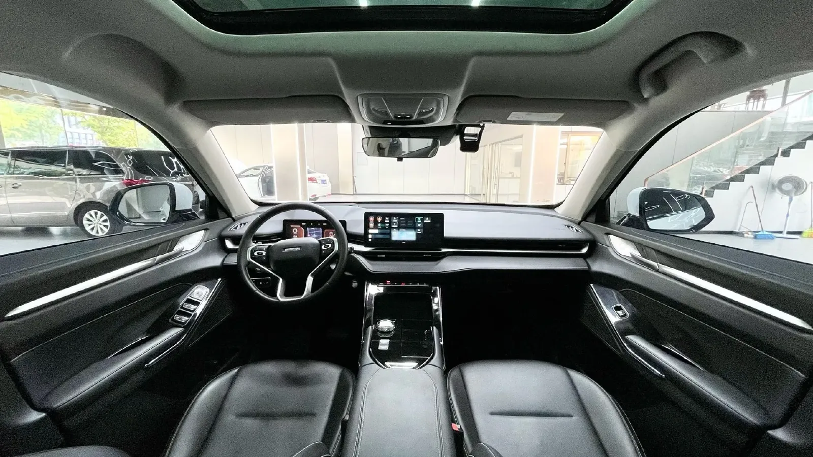 2021 Haval H6 2.0T 211HP L4 7DCT,autocango,china used car exporter,china ev exporter,chinese used car exporter,chinese used ev exporter