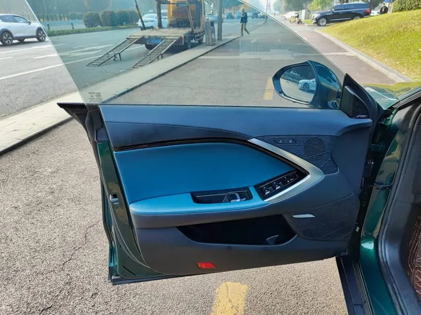 2023 MG 7 1.5T 188HP L4 7DCT,autocango,china used car exporter,china ev exporter,chinese used car exporter,chinese used ev exporter