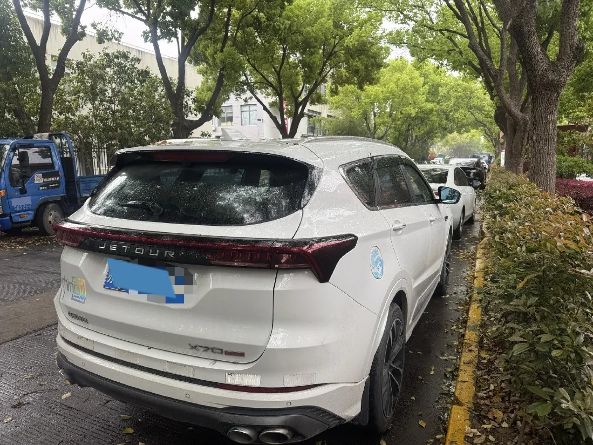 2023 Jetour X70 Plus 1.6T 197HP L4 7DCT,autocango,china used car exporter,china ev exporter,chinese used car exporter,chinese used ev exporter