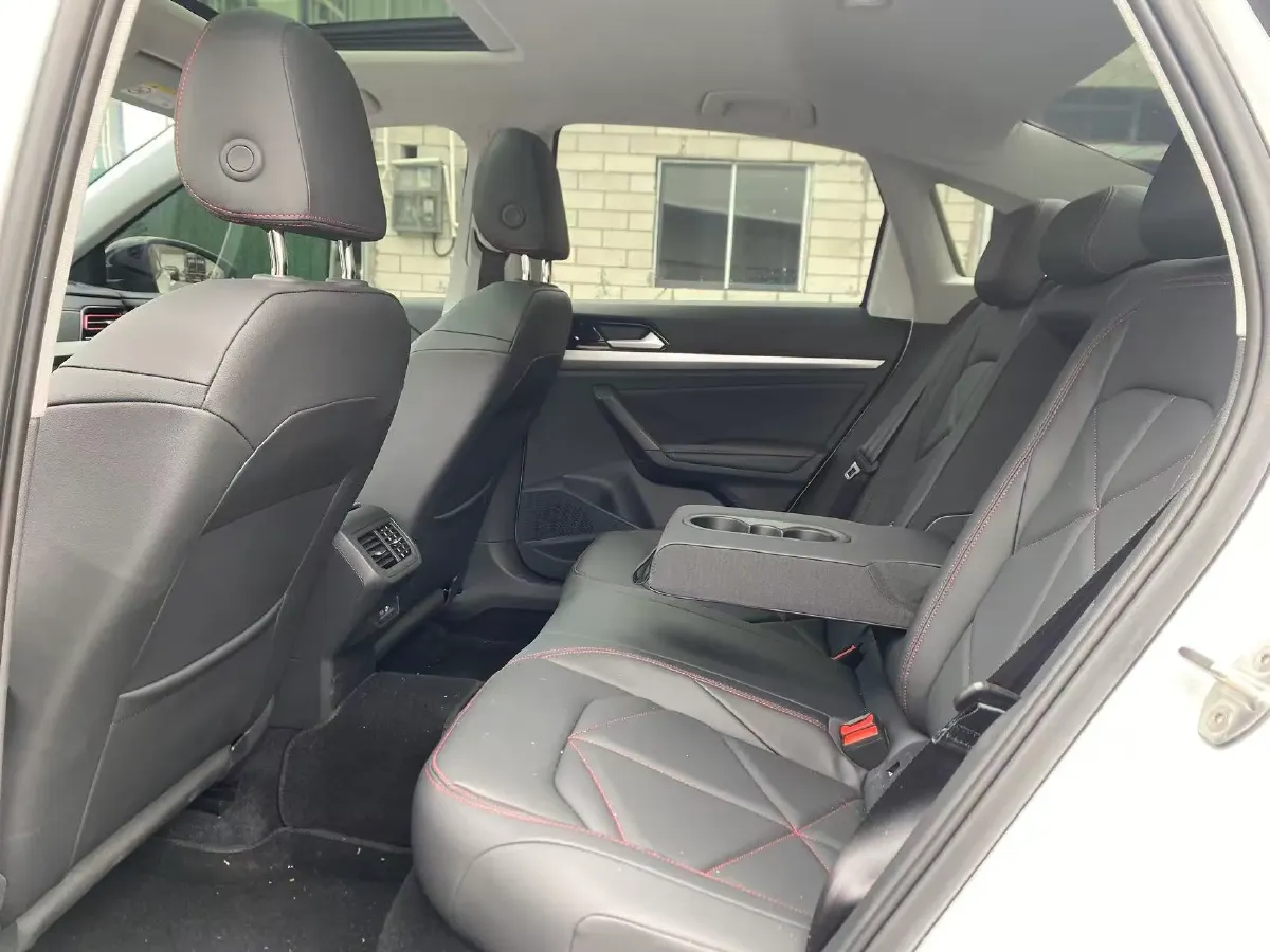 2024 Volkswagen Lavida 1.5T 160HP L4 7DCT,autocango,china used car exporter,china ev exporter,chinese used car exporter,chinese used ev exporter