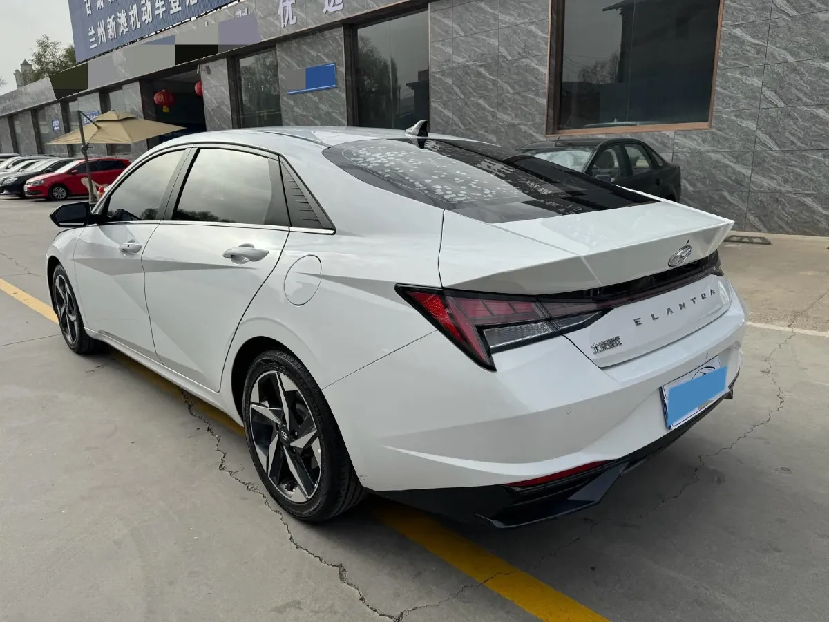 2021 Hyundai Elantra 1.5L 115HP L4 CVT,autocango,china used car exporter,china ev exporter,chinese used car exporter,chinese used ev exporter
