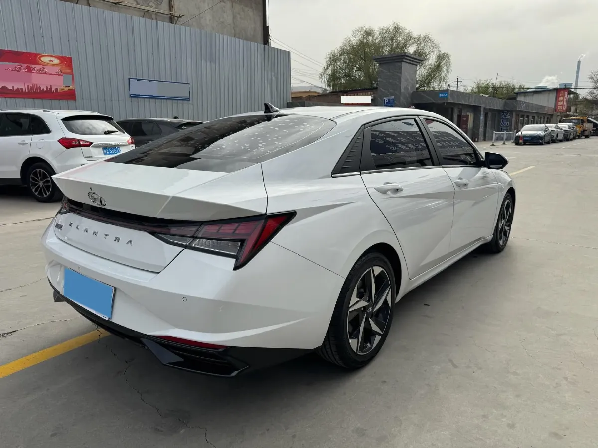 2021 Hyundai Elantra 1.5L 115HP L4 CVT,autocango,china used car exporter,china ev exporter,chinese used car exporter,chinese used ev exporter