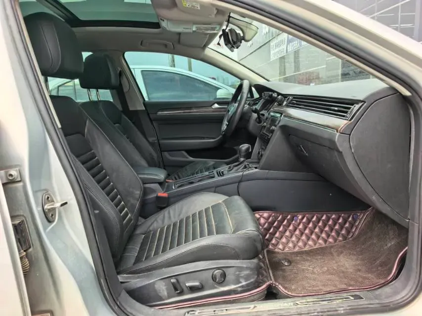 2018 Volkswagen Magotan 1.8T 180HP L4 7DCT,autocango,china used car exporter,china ev exporter,chinese used car exporter,chinese used ev exporter