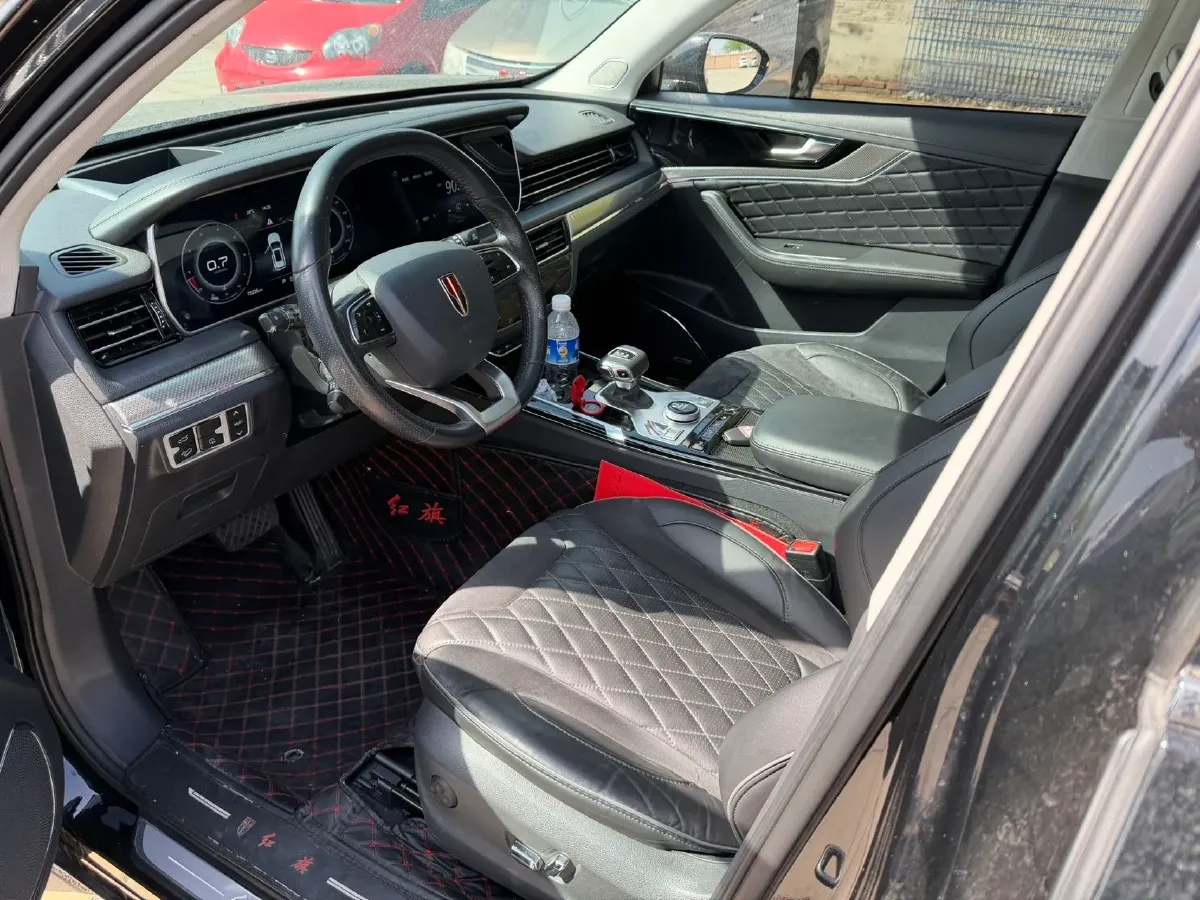 2022 HongQi HS5 2.0T 224HP L4 6AT,autocango,china used car exporter,china ev exporter,chinese used car exporter,chinese used ev exporter