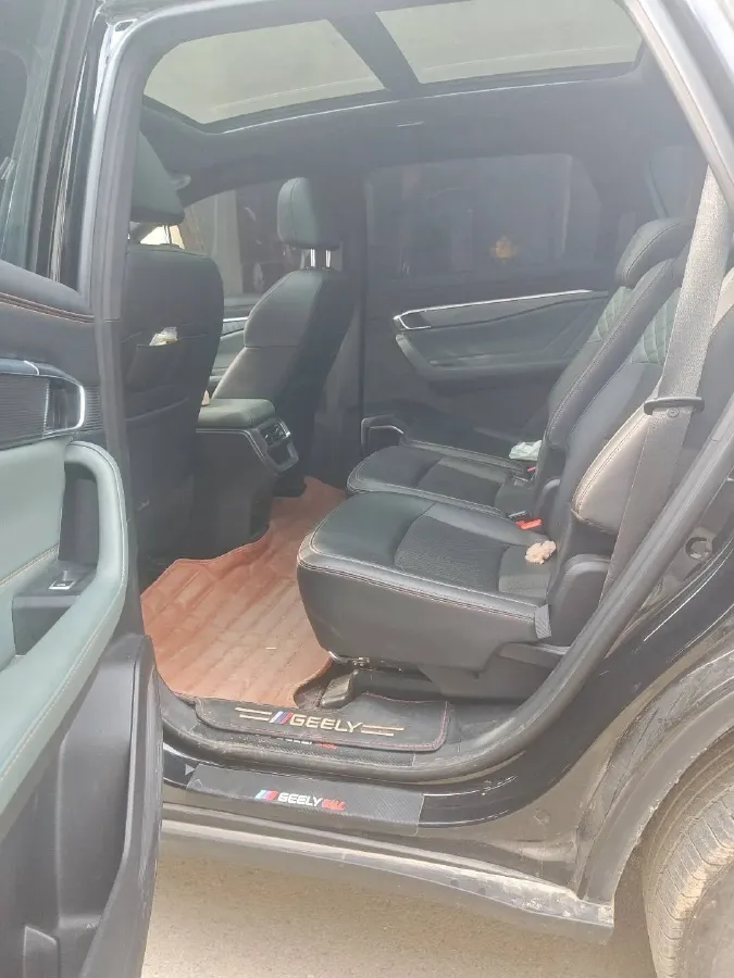 2023 Geely Okavango L 2.0T 218HP L4 7DCT,autocango,china used car exporter,china ev exporter,chinese used car exporter,chinese used ev exporter