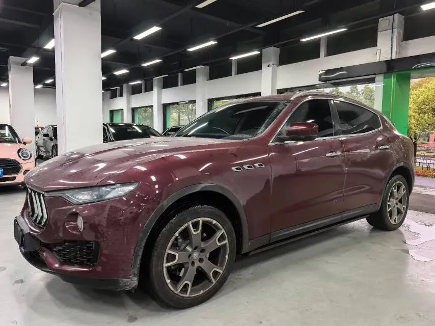 2018 Jaguar XJ 3.0T 340HP V6 8AT,autocango,china used car exporter,china ev exporter,chinese used car exporter,chinese used ev exporter