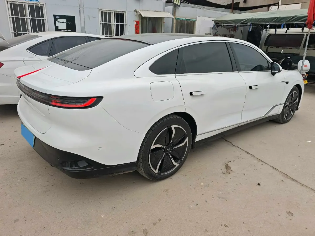 2024 Voyah ZhuiGuang 1.5T 136HP L4 PHEV 43KWH,autocango,china used car exporter,china ev exporter,chinese used car exporter,chinese used ev exporter