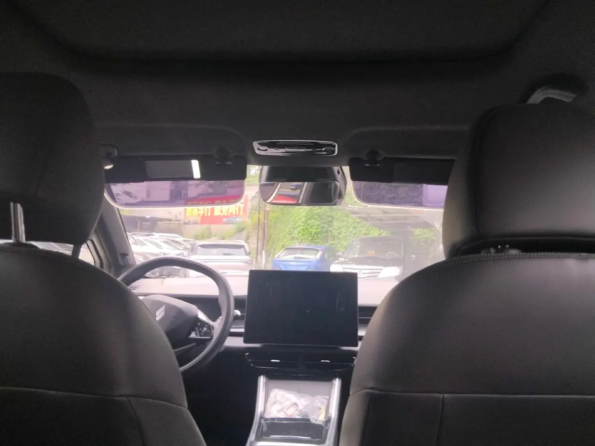 2024 Livan 7 BEV 50.4KWH,autocango,china used car exporter,china ev exporter,chinese used car exporter,chinese used ev exporter