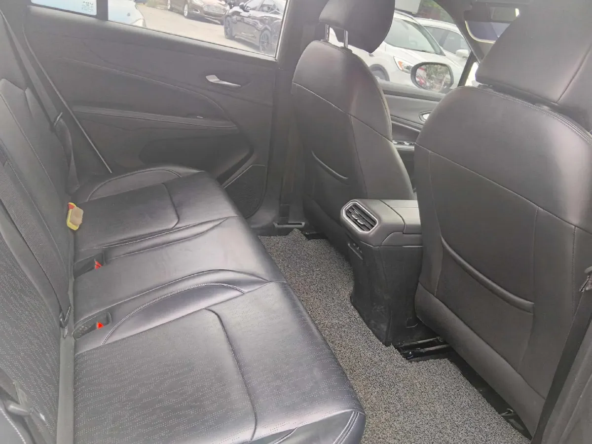 2024 Livan 7 BEV 50.4KWH,autocango,china used car exporter,china ev exporter,chinese used car exporter,chinese used ev exporter