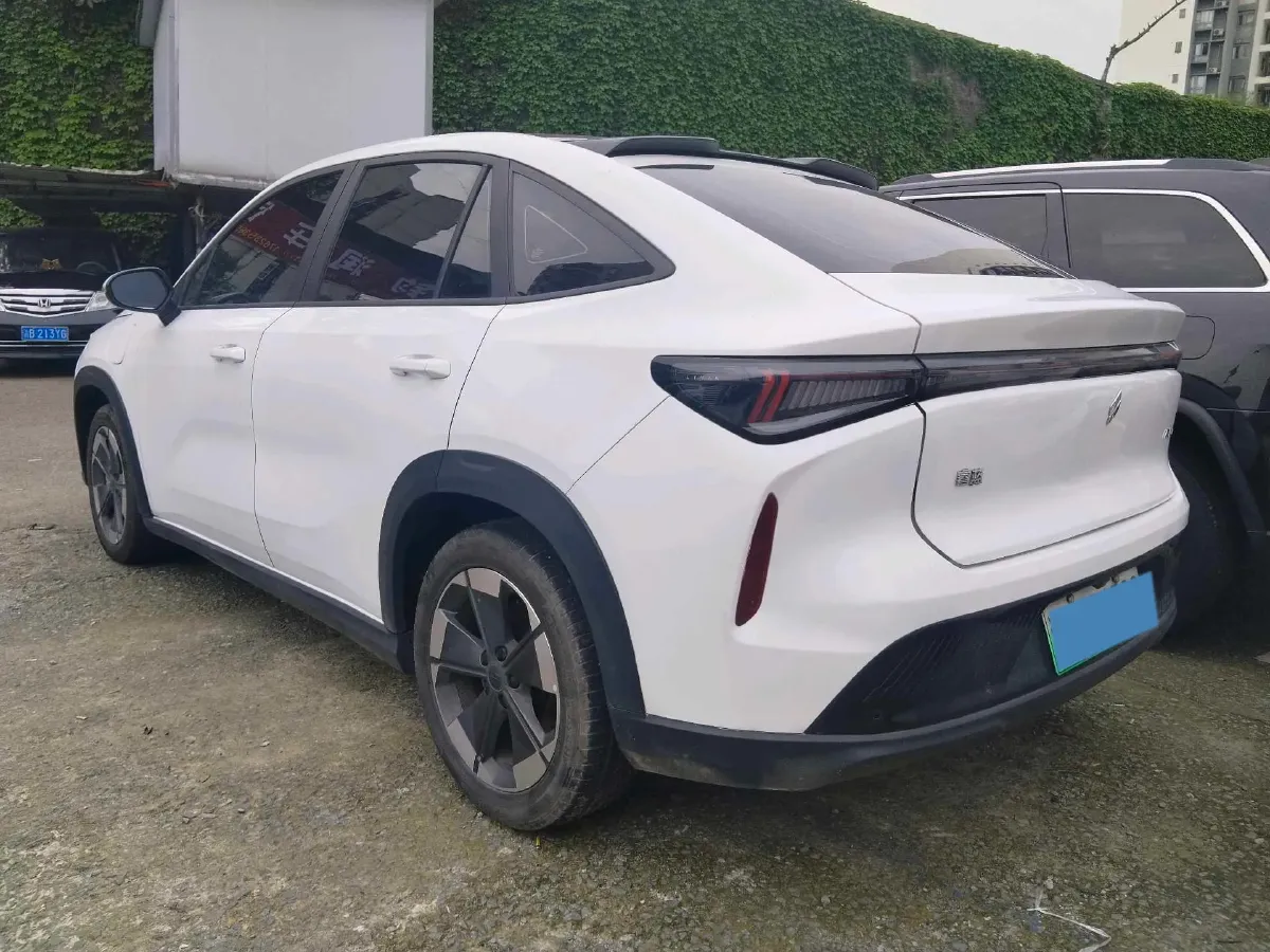 2024 Livan 7 BEV 50.4KWH,autocango,china used car exporter,china ev exporter,chinese used car exporter,chinese used ev exporter