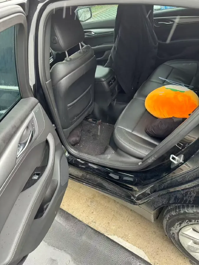 2024 Cadillac CT5 2.0T 237HP L4 10AT,autocango,china used car exporter,china ev exporter,chinese used car exporter,chinese used ev exporter